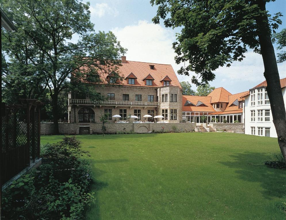 Parkhotel Unter Den Linden Halberstadt Ngoại thất bức ảnh